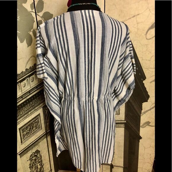 Great kaftan like top by 4our dreamers size medium - Picture 2 of 2